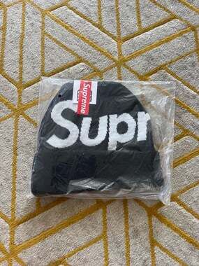 Supreme FW24 Big Logo Beanie Black OS